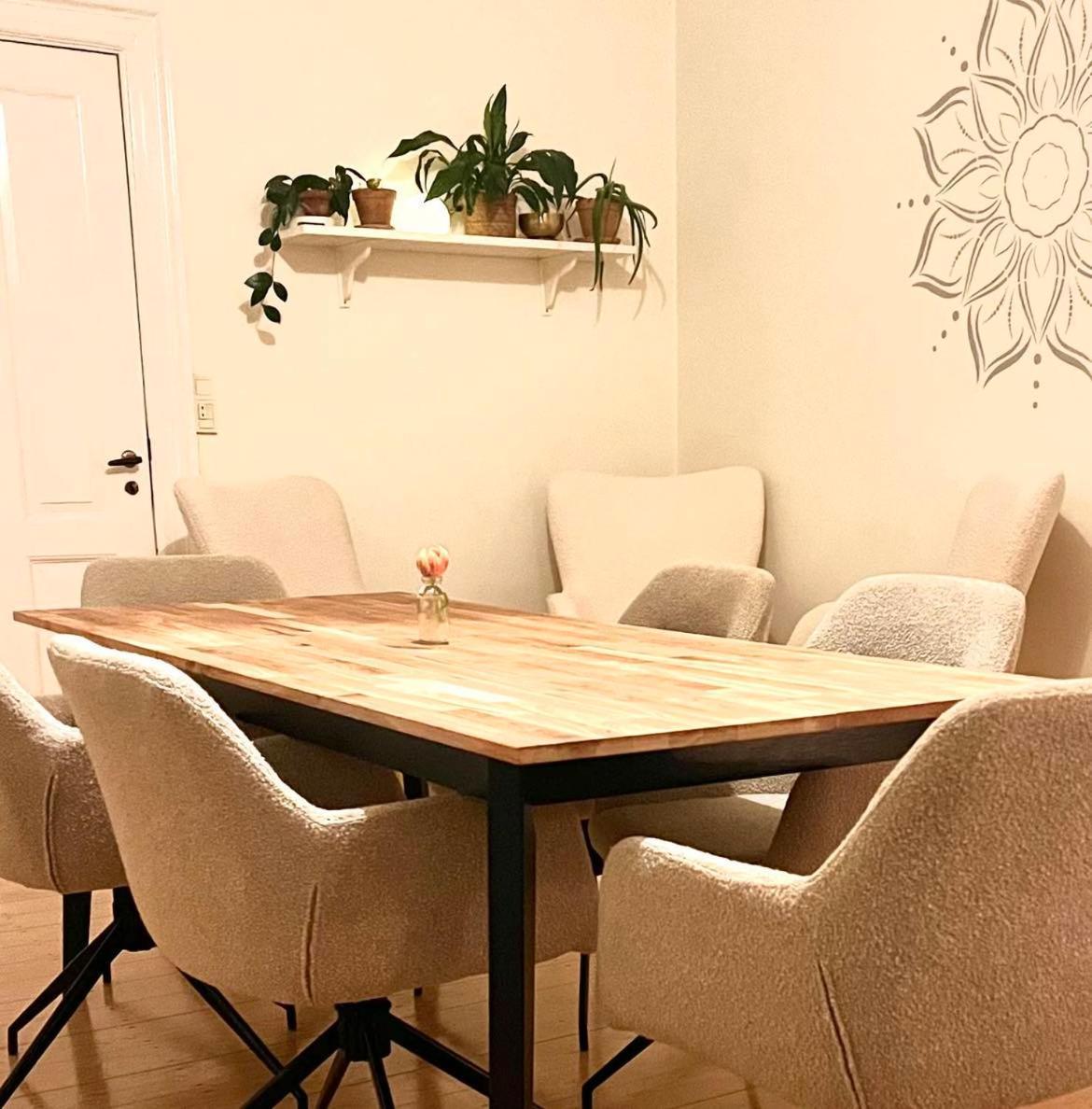 Edelsminde Bed & Breakfast Haslev Екстериор снимка