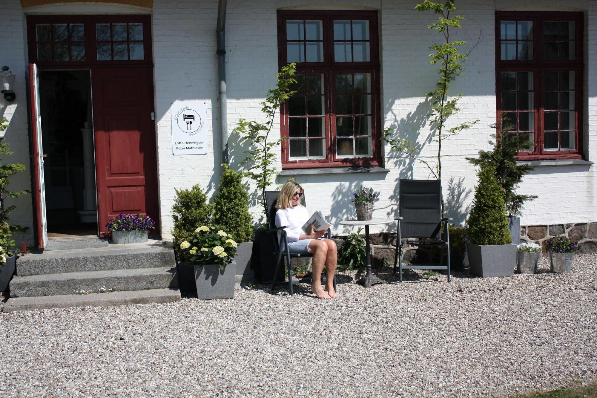 Edelsminde Bed & Breakfast Haslev Екстериор снимка